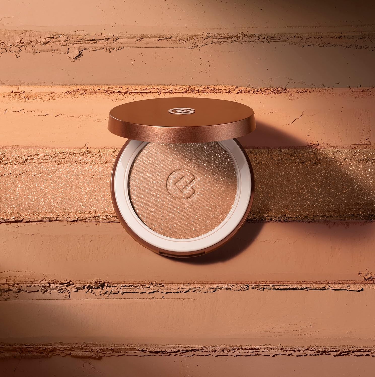 Collistar Polvos Bronceadores Efecto Seda N.07 Bali Glow, Bronceado Natural, Acabado Glow, Hidratante, Oil Free, Larga Duración, Protección Anticontaminación Y Anti-Digital Ageing, 10 G